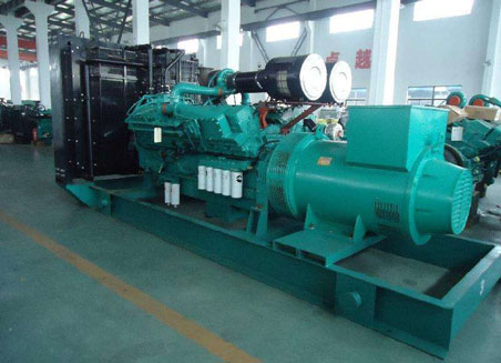 乌达800kw康明斯柴油发电机组图片 乌达800kw康明斯柴油发电机组图片